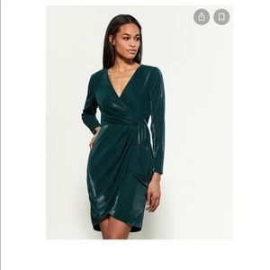 Julia Jordan Liquid Jersey Faux Wrap Dress 12